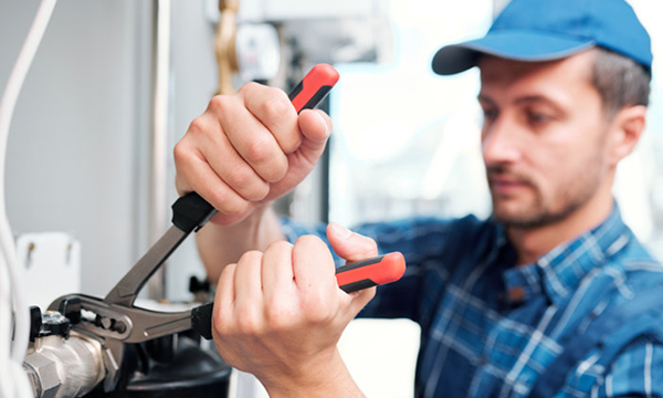 Journeyman plumber with gas